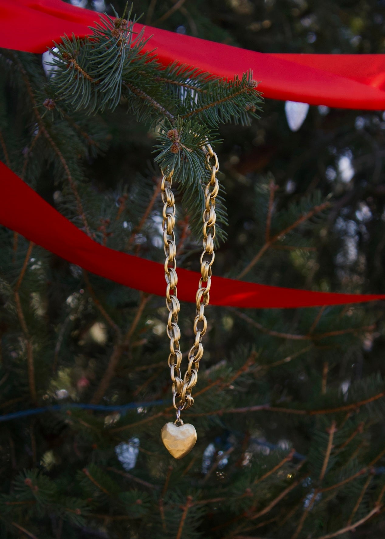 ALV Jewels Woven Heart Necklace